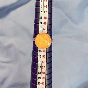 Adjustable gold ring